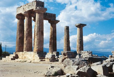 Grecia, Peloponneso, Corinto, Tempio di Apollo, colonne doriche con architettura greca classica da Unbekannt Unbekannt