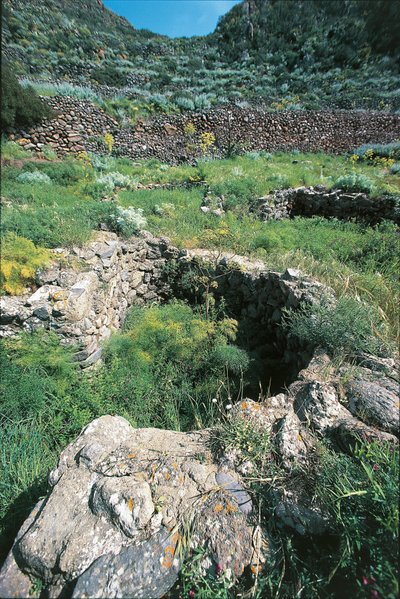 Italia, Regione Sicilia, Provincia di Messina, Isola di Filicudi, Capo Graziano, Rovine del villaggio preistorico da Unbekannt Unbekannt