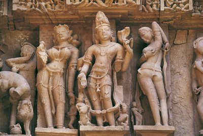 Sculture, tempio Lakshmana, gruppo di monumenti di Khajuraho da Unbekannt Unbekannt