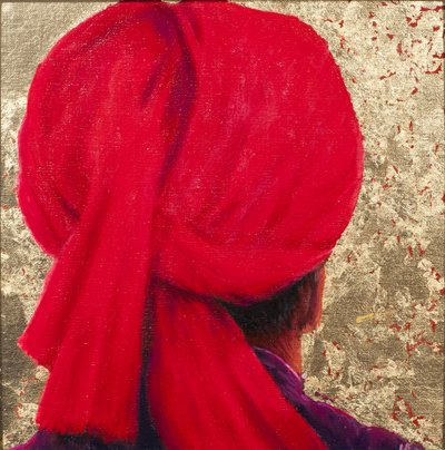 Turbante rosso su foglia d