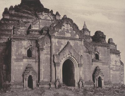 Pugahm Myo: Facciata est della pagoda Damayangyee da Linnaeus Tripe