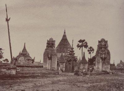 Pugahm Myo: Ingresso alla pagoda Shwe Zeegong da Linnaeus Tripe