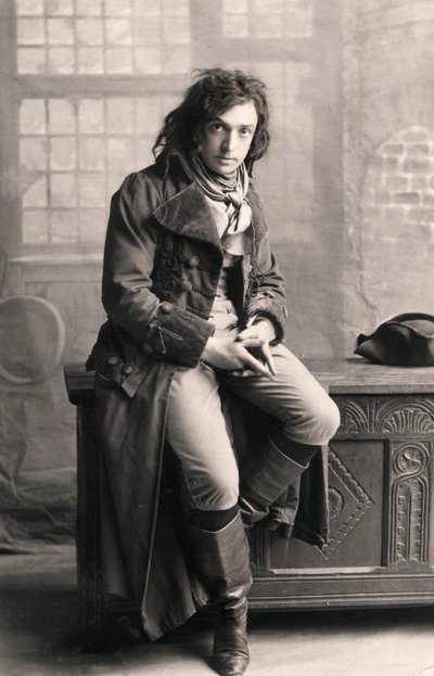John Martin Harvey, attore inglese da London Stereoscopic and Photographic Co