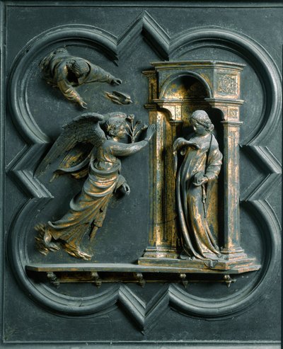 Porta Nord (chiamata Porta della Croce, a Nord), dettaglio esterno: l