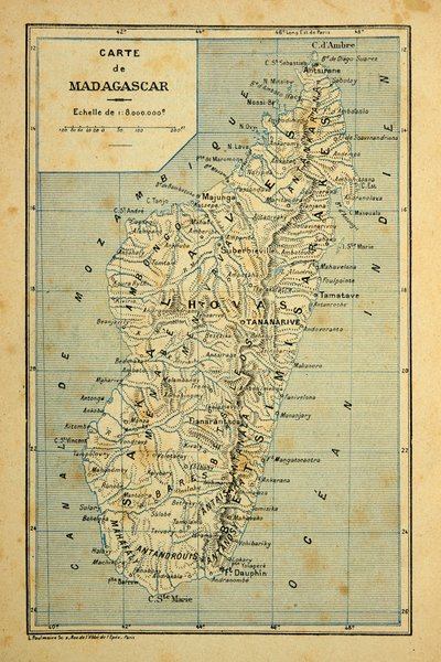 La guerra in Madagascar: Storia aneddotica delle spedizioni francesi del 1885-1895 di Henri Galli, illustrata da Louis Bombled: Mappa del Madagascar, Collezione privata da Louis Charles Bombled