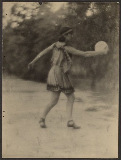 [Ballerina con disco] da Louis Fleckenstein