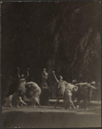 [Ballerine in giardino] da Louis Fleckenstein