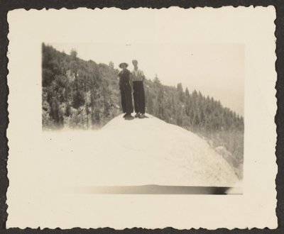 [Figure Standing on Rock] da Louis Fleckenstein