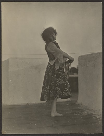 [Florence Dancing on Roof] da Louis Fleckenstein