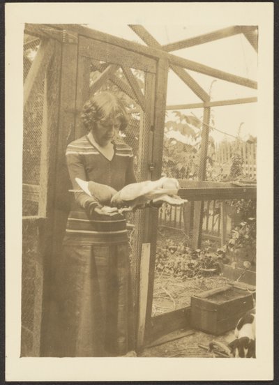 [Florence Feeding Pigeons] da Louis Fleckenstein