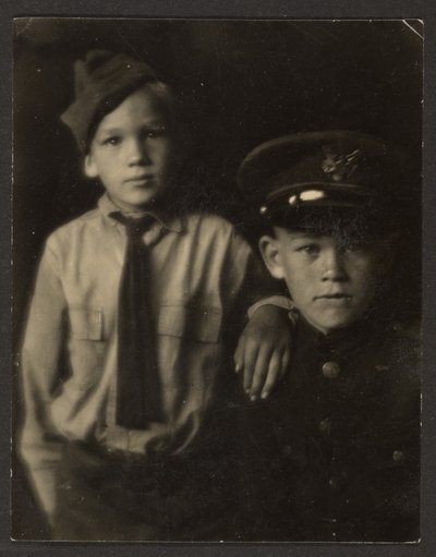 [Figli di Firenze in costume militare] da Louis Fleckenstein