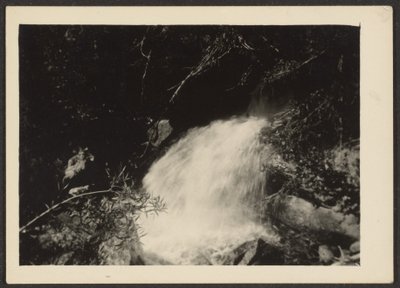 [Paesaggio con cascata] da Louis Fleckenstein