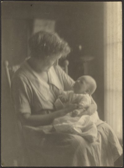 [Donna e bambino sulla sedia a dondolo] da Louis Fleckenstein