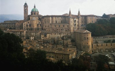 Veduta del palazzo ducale di Urbino da Luciano Laurana