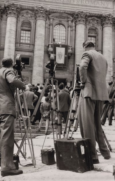 Fotografi in Piazza San Pietro a Roma da Luigi Leoni