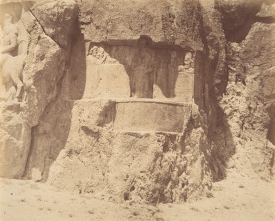 6 [Naksh-i Rustam, vicino a Persepoli], 1840-60 da Luigi Pesce
