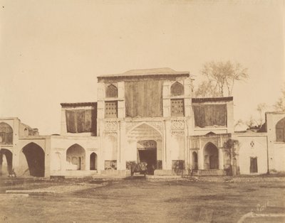 [La Sublime Porta, Teheran, Iran], 1840-60 da Luigi Pesce