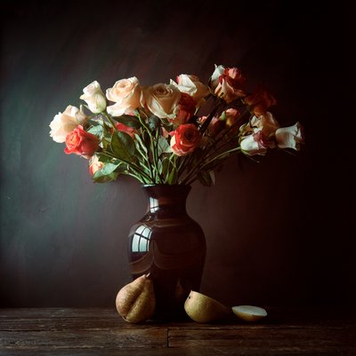 Rose malinconiche e pere da Luiz Laercio