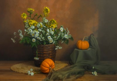 Fiori autunnali e zucche da Lydia Jacobs