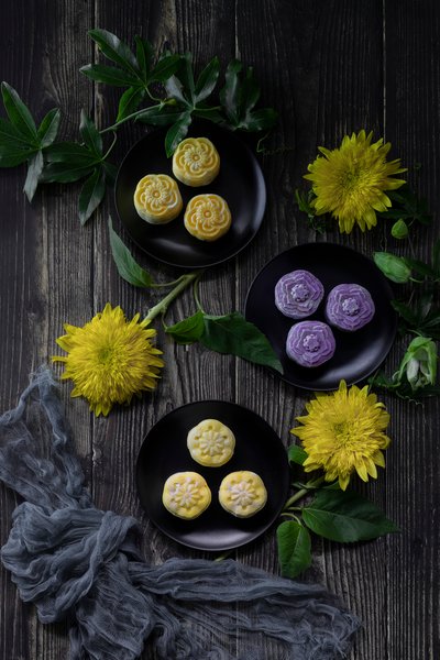 Natura morta con mooncake festivi da Lydia Jacobs