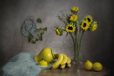 Golden Harvest Still da Lydia Jacobs