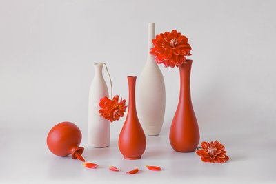 Natura morta floreale moderna da Lydia Jacobs