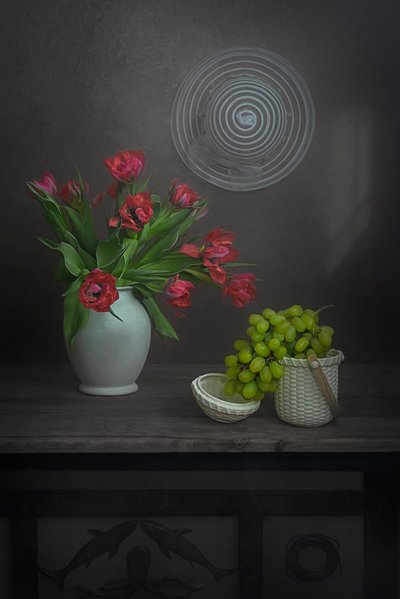 Tulipani rossi, uva verde da Lydia Jacobs