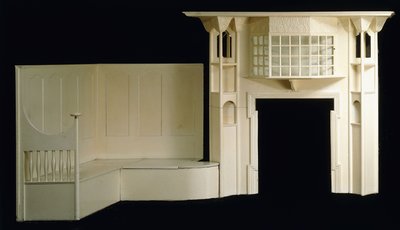 Un camino in legno dipinto e un angolo camino progettato per Glencrutchery House, Douglas, circa 1897 da Mackay Hugh Baillie Scott