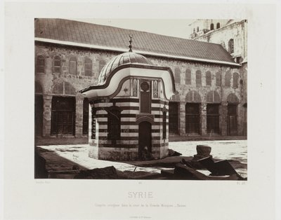 Veduta della cupola ottagonale nel cortile della Grande Moschea di Damasco (Architettura antica: Egitto, Grecia, Asia Minore) da Maison Bonfils