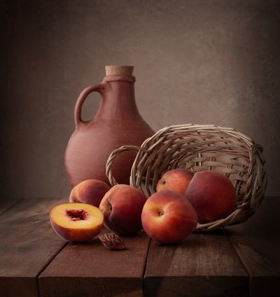 Natura morta con pesche fresche da Margareth Perfoncio