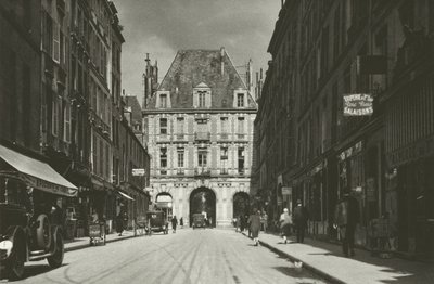 Parigi: Rue de Birague da Mario Bucovich