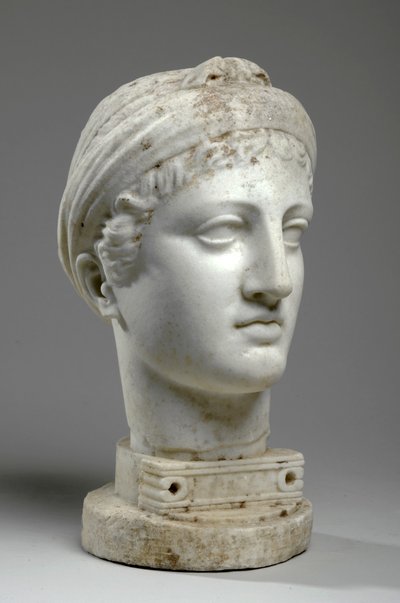 Busto di una donna greca da Mary Thornycroft
