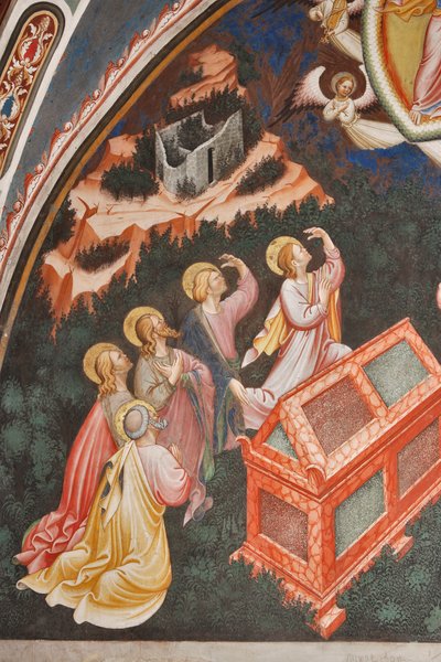 Assunzione della Vergine e la Vergine Maria che lascia cadere la cintura o la Sacra Cintura a San Tommaso (dettaglio) da Master of Vignola