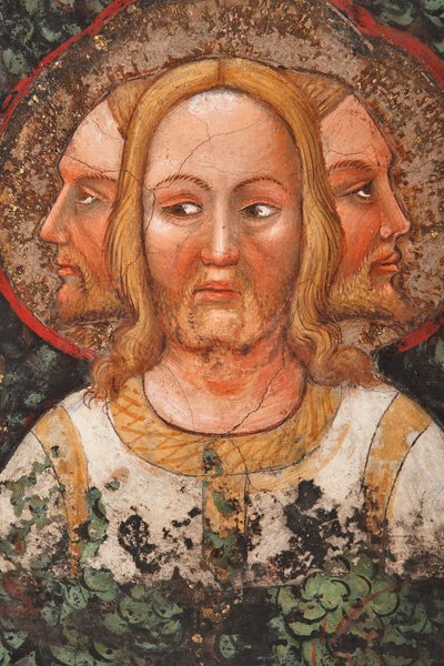 La Trinità a tre facce e l