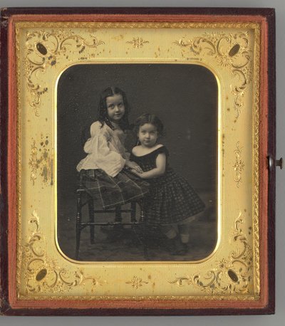 Ritratto senza titolo di due ragazze, 1861 da Mathew Brady