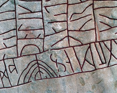 Dettaglio della pietra runica a Rök, Östergötland, Svezia da Mats Alm