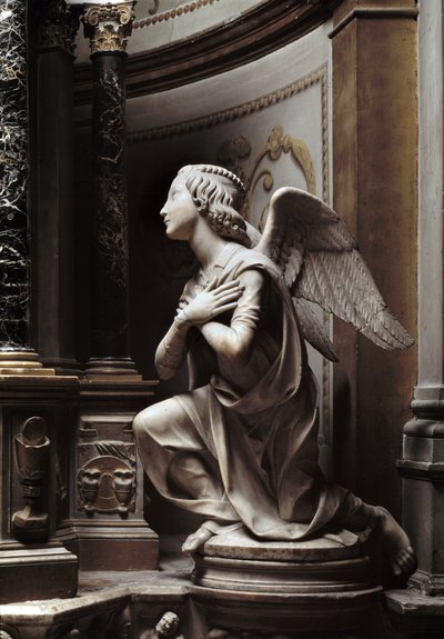 Angelo in adorazione Scultura in marmo di Matteo Civitali (1436-1501) da Matteo Civitali