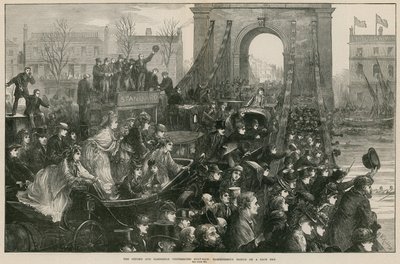 La gara di canottaggio Oxford e Cambridge: Ponte di Hammersmith il giorno della gara da Matthew White Ridley
