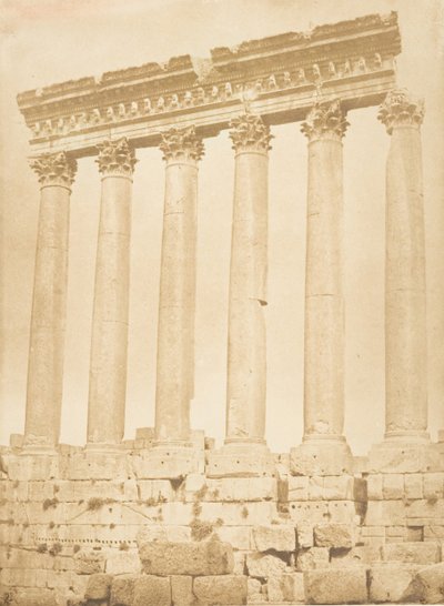 Colonnato del Tempio del Sole, a Baalbek Heliopolis da Maxime Du Camp