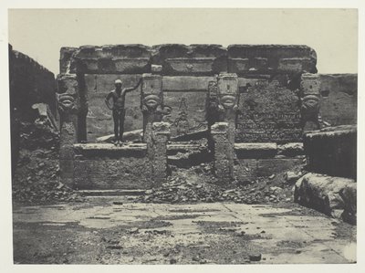 Grand Temple de Dendera (Teutyres), Alta Egitto da Maxime Du Camp