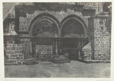 Gerusalemme, arcate inferiori della chiesa del Santo Sepolcro; Palestina da Maxime Du Camp