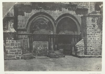 Gerusalemme, Arcate Inferiori della Chiesa del Santo Sepolcro, Palestina, 1849-51, stampato 1852 da Maxime Du Camp