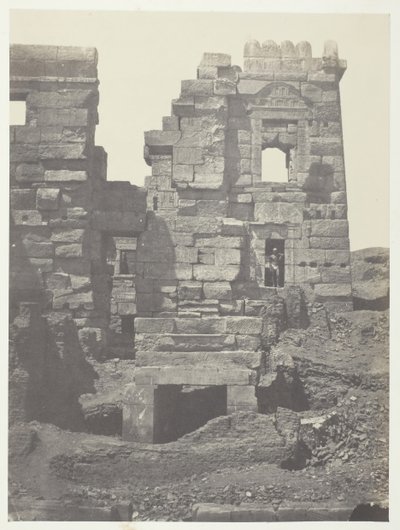 Médinet-Habou, Facciata Settentrionale del Gineceo di Ramsès-Méiamoun, Tebe, 184951 da Maxime Du Camp