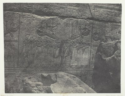Palazzo di Karnak, sculture esterne del santuario di granito, Tebe da Maxime Du Camp