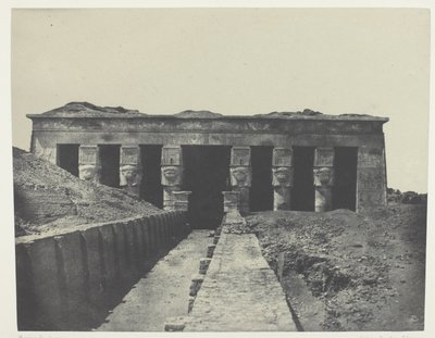 Vista Generale, Grande Tempio di Dendera (Teutyres), Alto Egitto da Maxime Du Camp