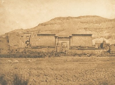 Veduta generale di Medinet-habou, presa da est Tebe, 1849-50 da Maxime Du Camp