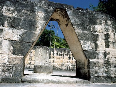 Arco a mensola da Mayan