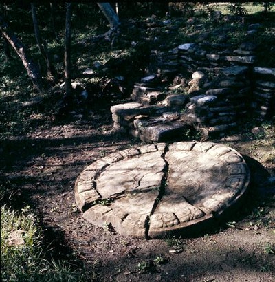 Marcatore nel Campo da Gioco della Palla, Periodo Classico Tardo (600-900 d.C.) da Mayan Mayan
