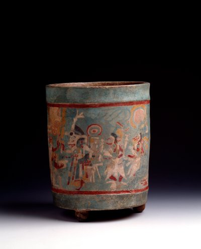 Arte precolombiana, civiltà Maya, periodo classico: vaso cilindrico in argilla policroma decorato con una scena cerimoniale con personaggi in processione. Da La Lagunita, Quiche, Guatemala. Guatemala, Museo Nazionale di Archeologia da Mayan Mayan