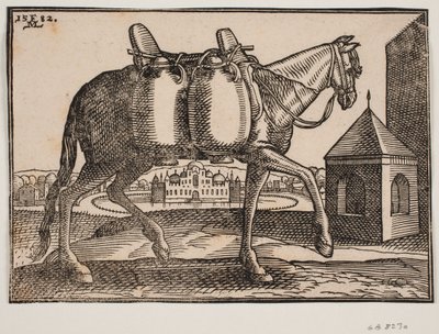 Cavallo, profilo a destra; sul lato visibile pendono due contenitori di ceramica; davanti al cavallo un pozzo quadrato con tetto a punta, dietro il cavallo un castello con torri e cupole, circondato da un fossato circolare pieno d
